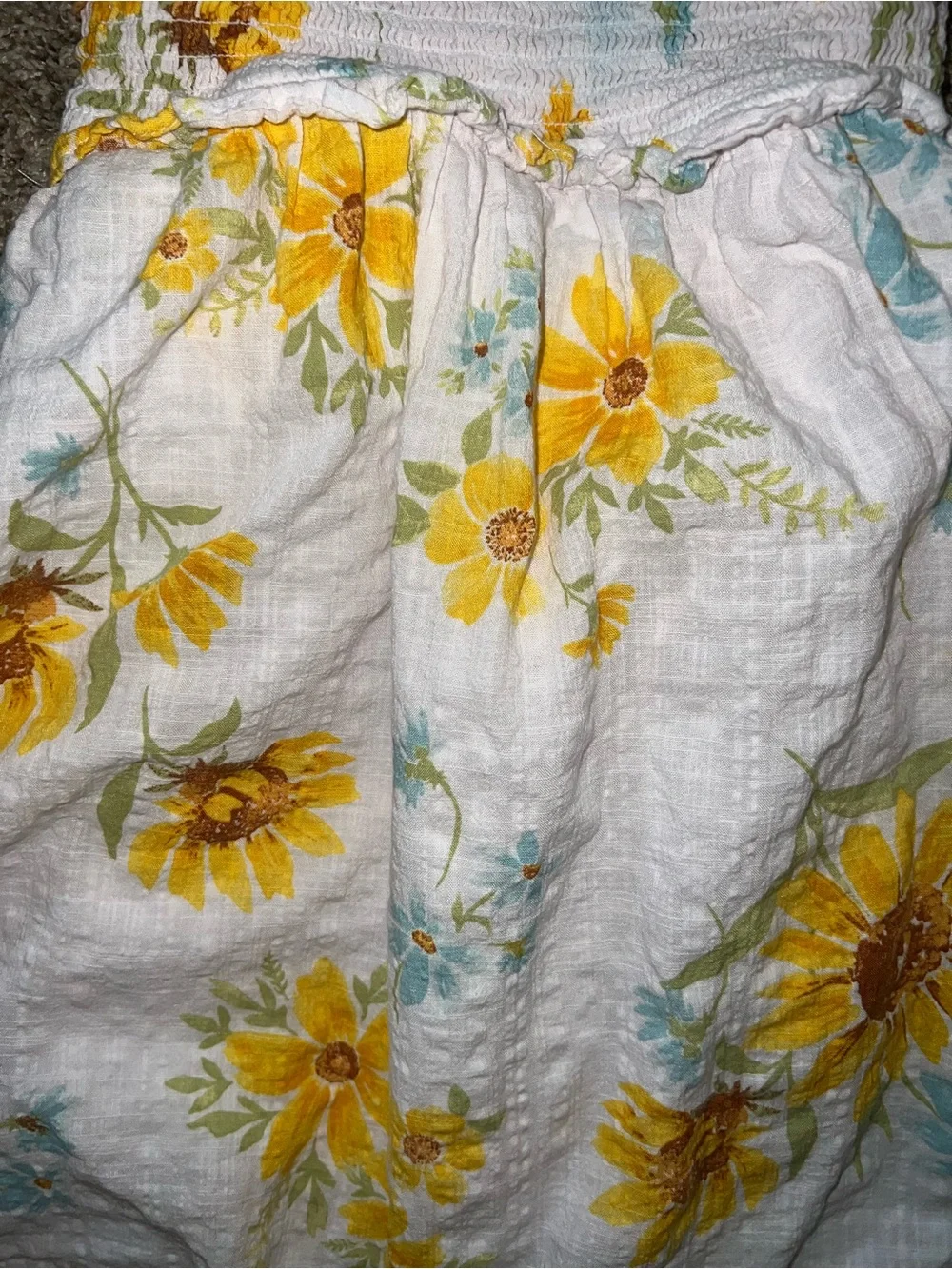 Old Navy lightweight white